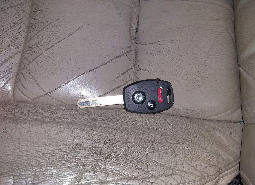 Photo 11 of 2007 Honda Odyssey EX-L (VIN 5FNRL386X7B067080)