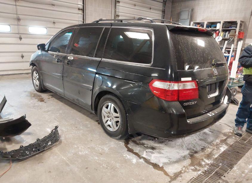 Photo 3 of 2007 Honda Odyssey EX-L (VIN 5FNRL386X7B067080)