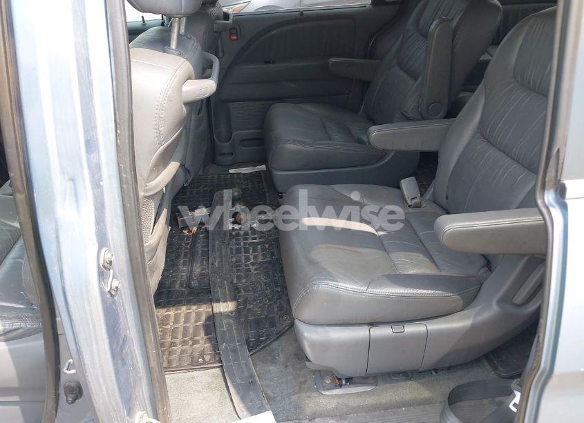 Photo 8 of 2007 Honda Odyssey EX-L (VIN 5FNRL386X7B125401)