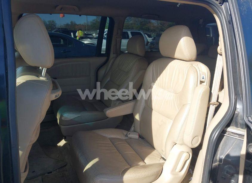 Photo 8 of 2007 Honda Odyssey EX-L (VIN 5FNRL386X7B128430)