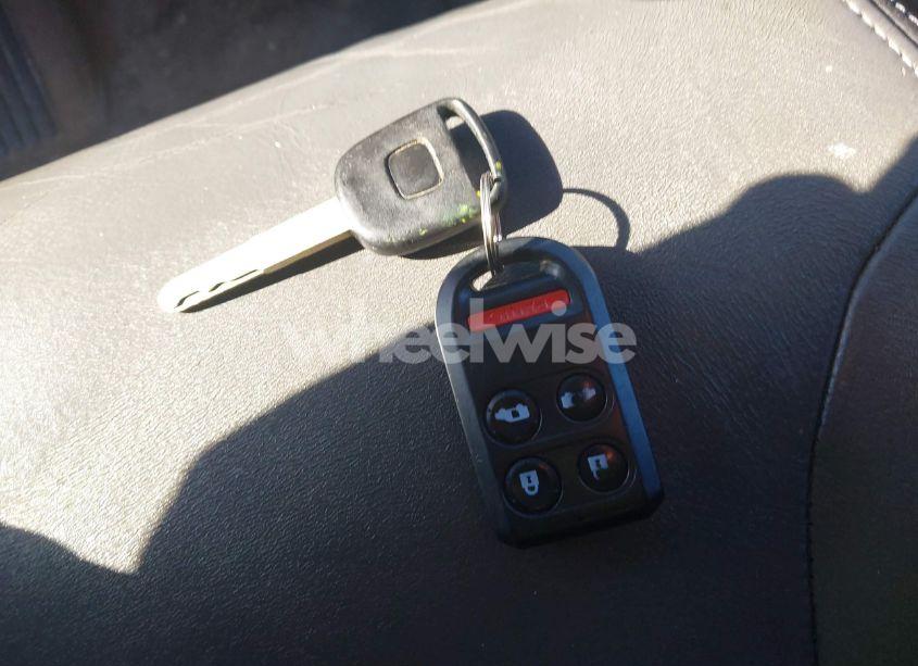 Photo 11 of 2007 Honda Odyssey EX-L (VIN 5FNRL386X7B423835)