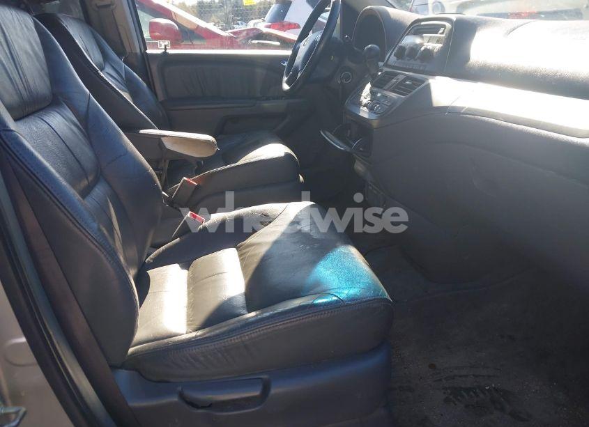 Photo 5 of 2007 Honda Odyssey EX-L (VIN 5FNRL386X7B423835)