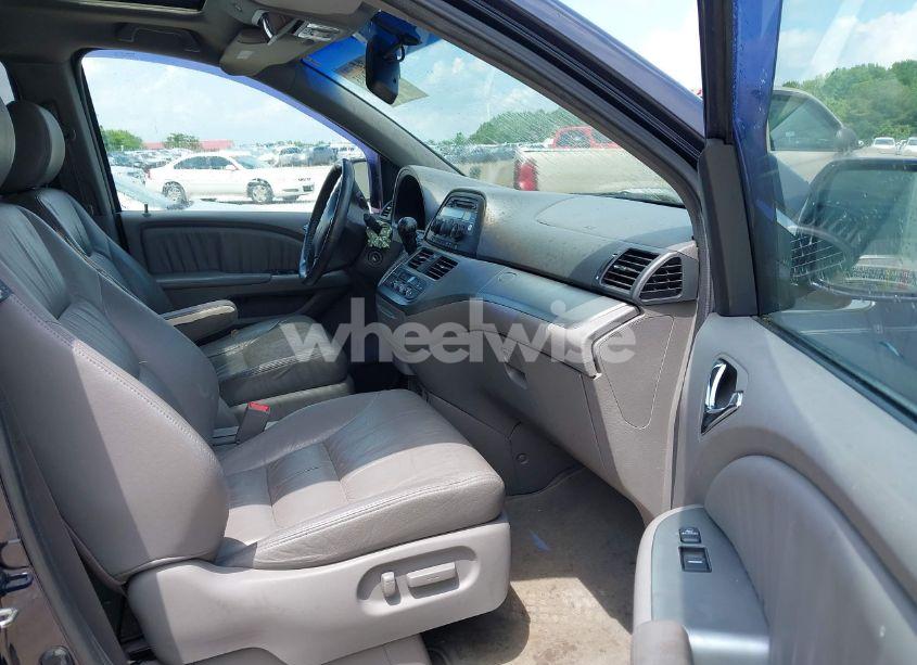 Photo 5 of 2008 Honda Odyssey EX-L (VIN 5FNRL386X8B031732)