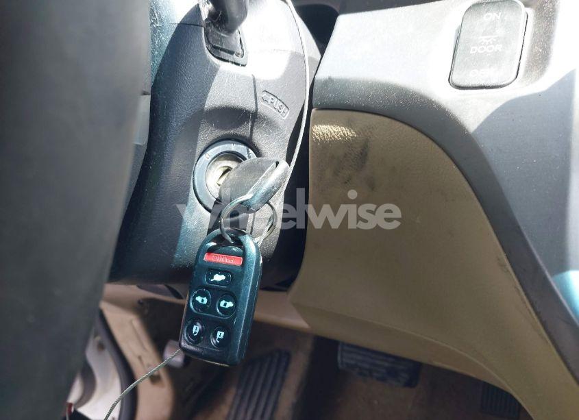 Photo 11 of 2009 Honda Odyssey EX-L (VIN 5FNRL386X9B056552)