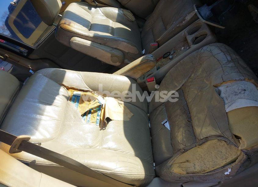 Photo 8 of 2005 Honda Odyssey EX-L (VIN 5FNRL38705B063531)