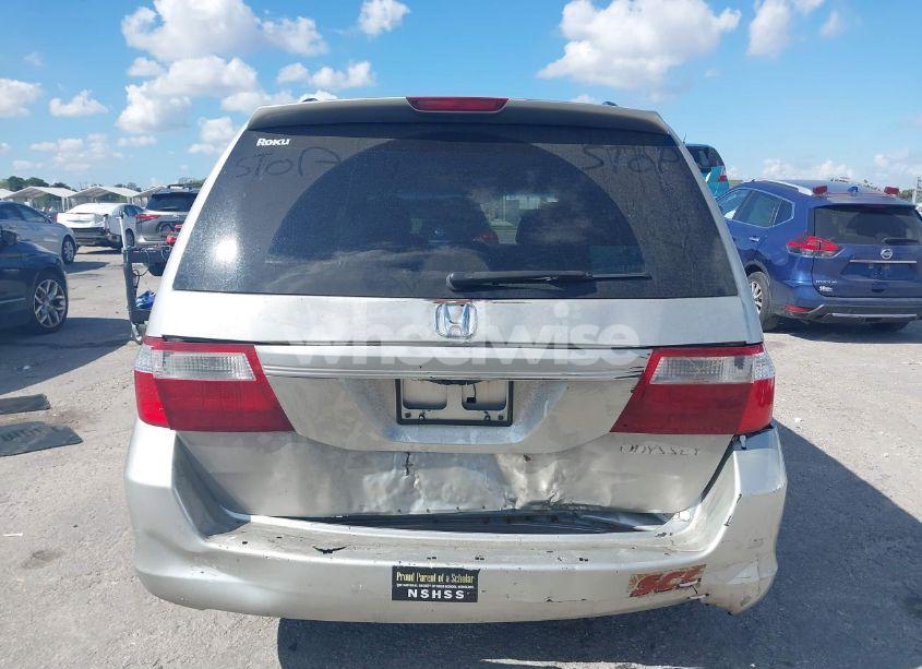 Photo 16 of 2005 Honda Odyssey EX-L (VIN 5FNRL38705B101095)