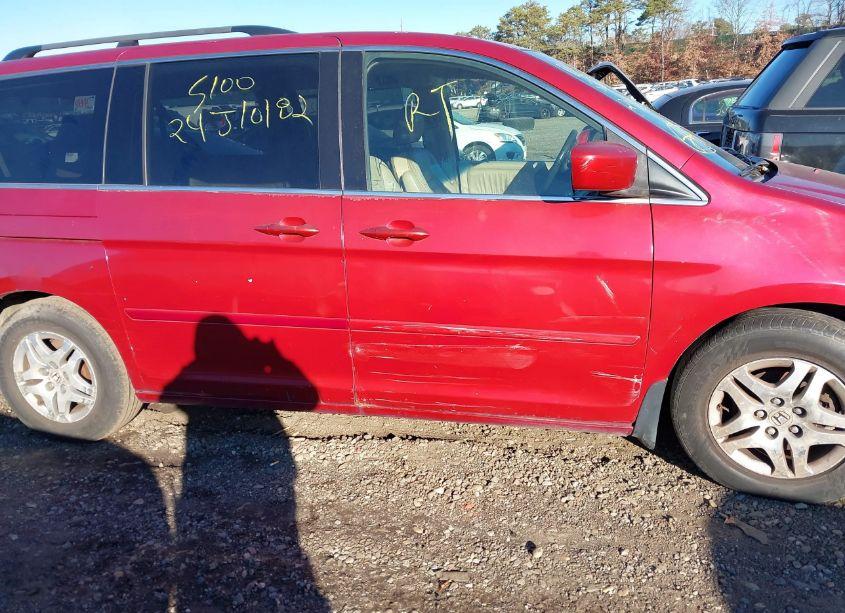 Photo 6 of 2005 Honda Odyssey EX-L (VIN 5FNRL38705B118608)