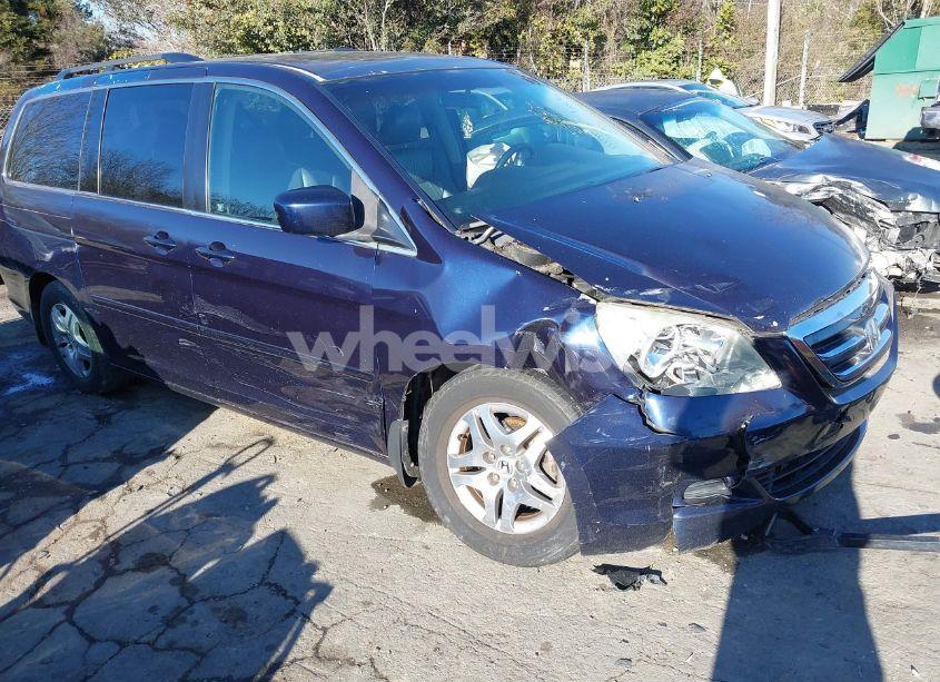 2006 Honda Odyssey EX-L (VIN 5FNRL38706B004299) main photo