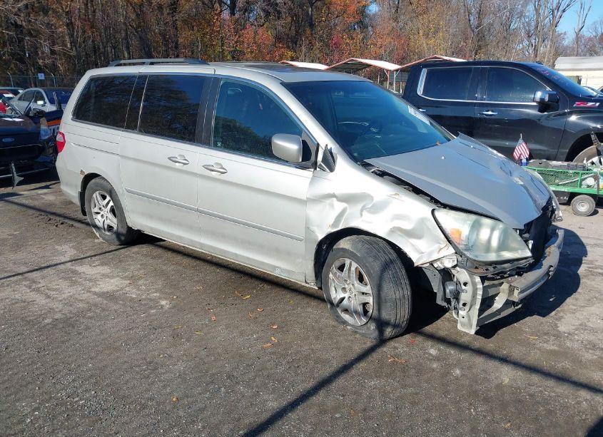 2006 Honda Odyssey EX-L (VIN 5FNRL38706B032409) main photo