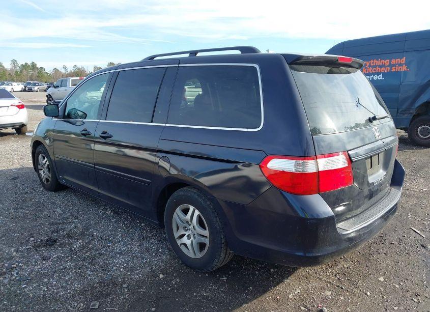 Photo 3 of 2006 Honda Odyssey EX-L (VIN 5FNRL38706B117153)