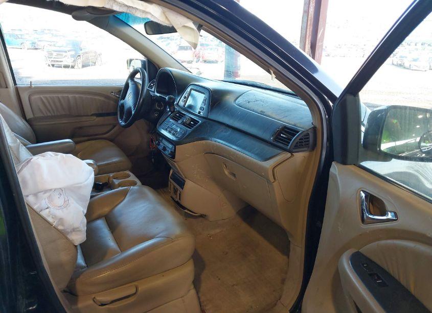 Photo 5 of 2006 Honda Odyssey EX-L (VIN 5FNRL38706B446046)