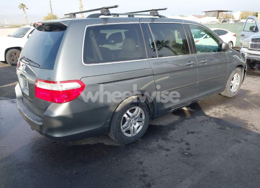 Photo 4 of 2007 Honda Odyssey EX-L (VIN 5FNRL38707B089954)