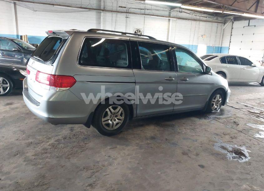 Photo 4 of 2008 Honda Odyssey EX-L (VIN 5FNRL38708B027326)