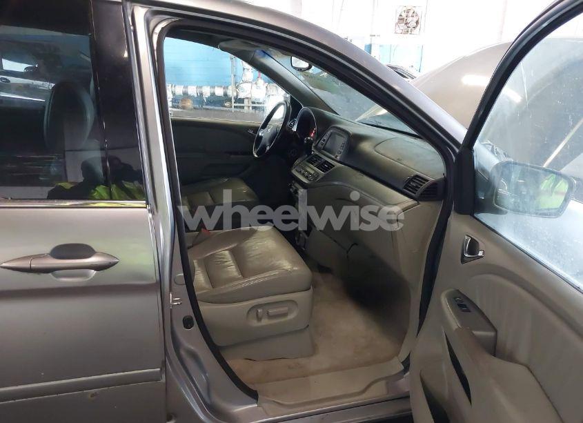 Photo 5 of 2008 Honda Odyssey EX-L (VIN 5FNRL38708B027326)