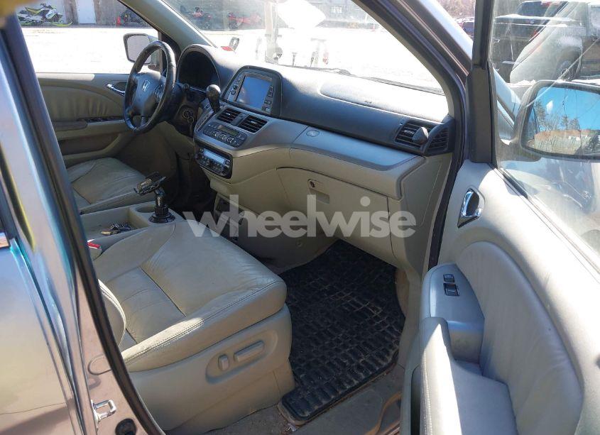 Photo 5 of 2008 Honda Odyssey EX-L (VIN 5FNRL38708B037595)