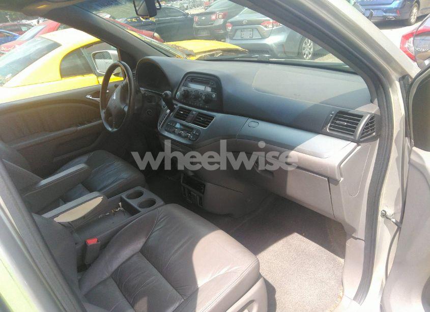 Photo 5 of 2008 Honda Odyssey EX-L (VIN 5FNRL38708B416953)