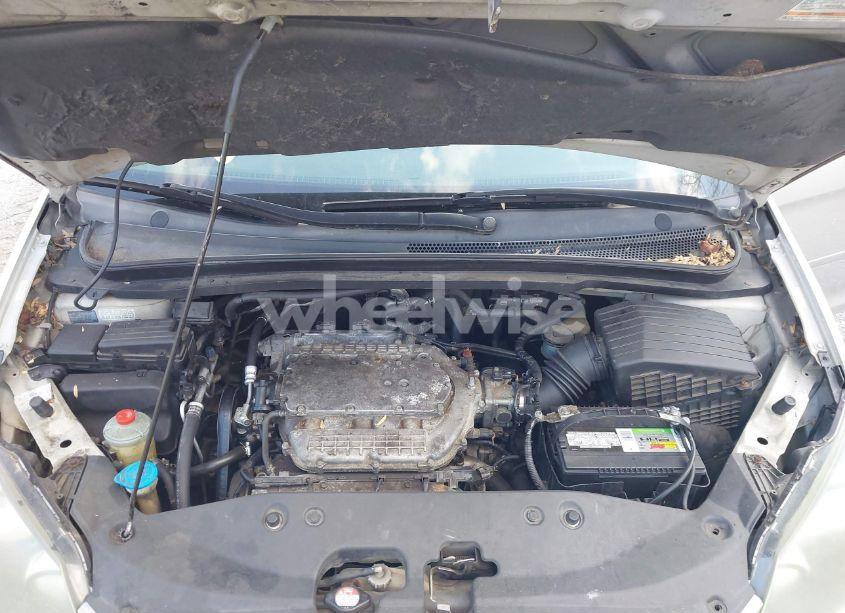 Photo 10 of 2005 Honda Odyssey EX-L (VIN 5FNRL38715B025581)