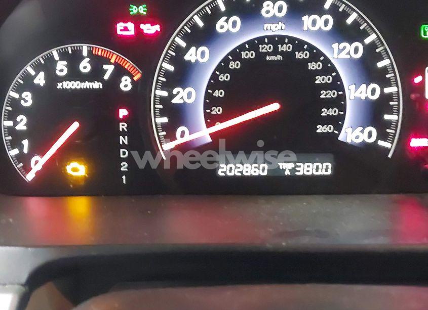 Photo 7 of 2005 Honda Odyssey EX-L (VIN 5FNRL38715B048942)