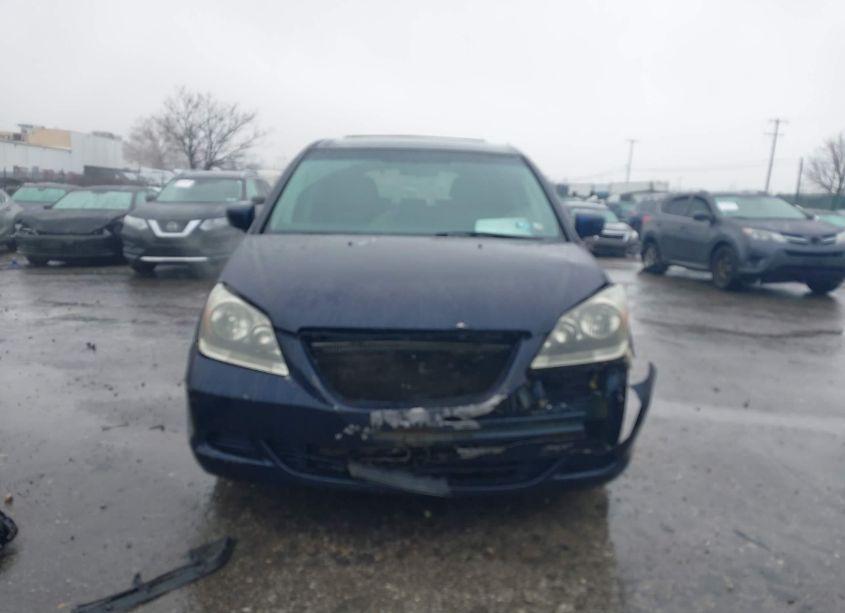 Photo 12 of 2005 Honda Odyssey EX-L (VIN 5FNRL38715B115197)