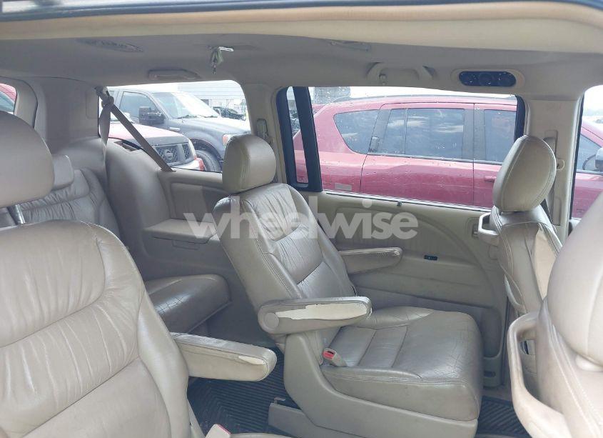 Photo 8 of 2006 Honda Odyssey EX-L (VIN 5FNRL38716B027798)