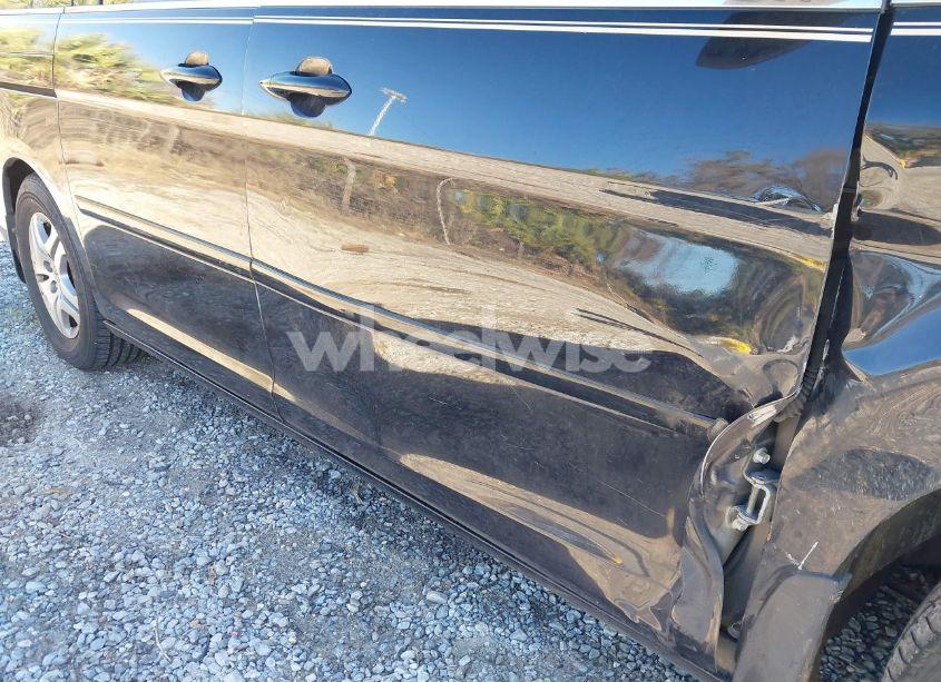 Photo 13 of 2006 Honda Odyssey EX-L (VIN 5FNRL38716B038672)