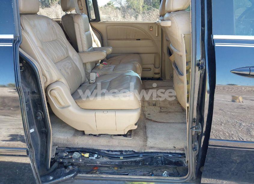 Photo 8 of 2006 Honda Odyssey EX-L (VIN 5FNRL38716B038672)