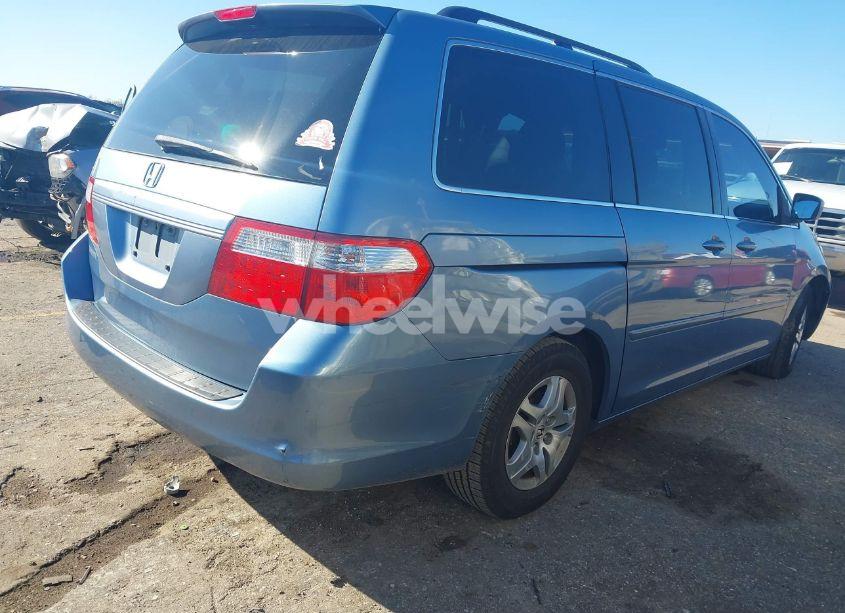 Photo 4 of 2006 Honda Odyssey EX-L (VIN 5FNRL38716B099164)