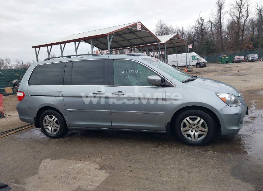 Photo 13 of 2006 Honda Odyssey EX-L (VIN 5FNRL38716B114925)