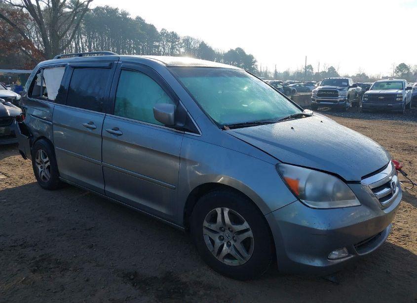 2007 Honda Odyssey EX-L (VIN 5FNRL38717B028922) main photo