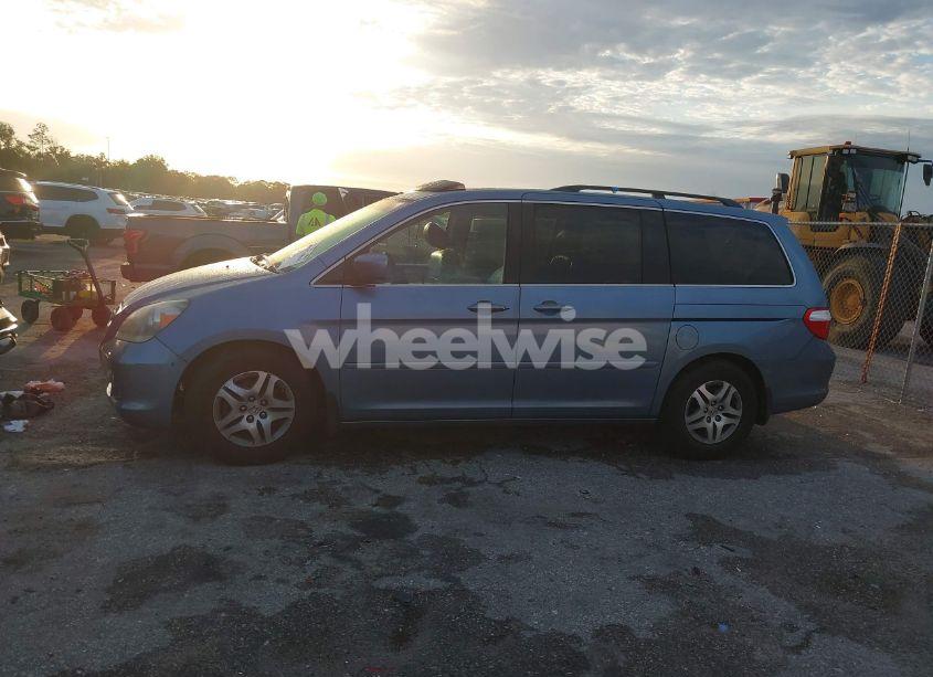Photo 14 of 2007 Honda Odyssey EX-L (VIN 5FNRL38717B035384)