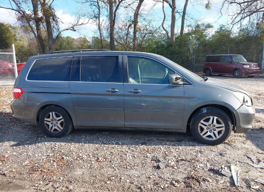 Photo 14 of 2007 Honda Odyssey EX-L (VIN 5FNRL38717B063377)