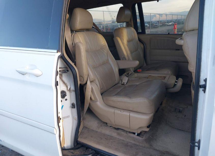 Photo 8 of 2007 Honda Odyssey EX-L (VIN 5FNRL38717B125487)