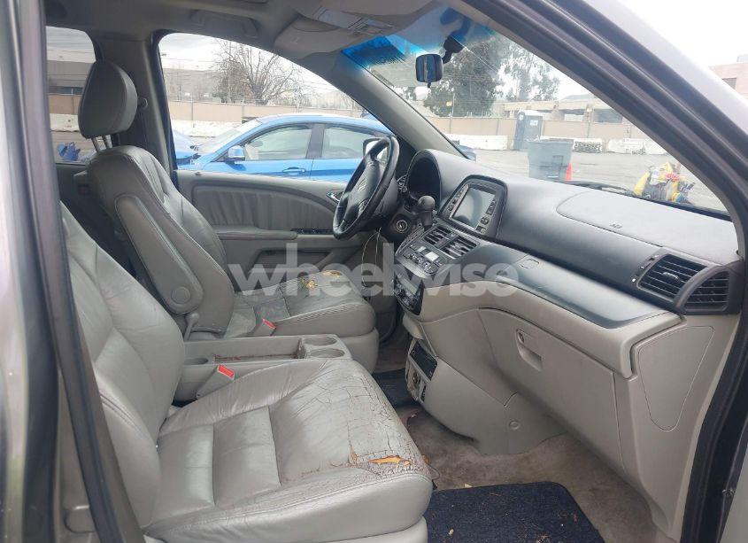 Photo 5 of 2007 Honda Odyssey EX-L (VIN 5FNRL38717B413493)