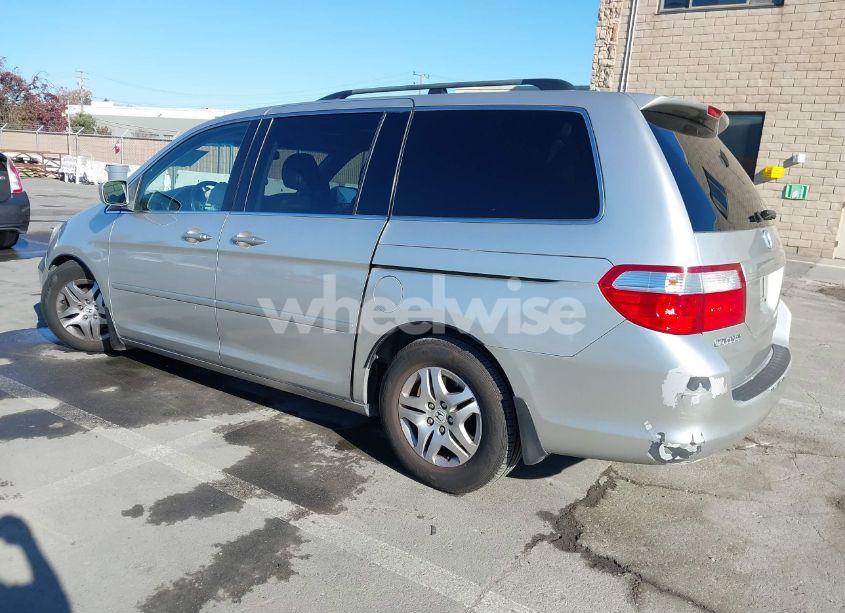 Photo 3 of 2007 Honda Odyssey EX-L (VIN 5FNRL38717B435610)