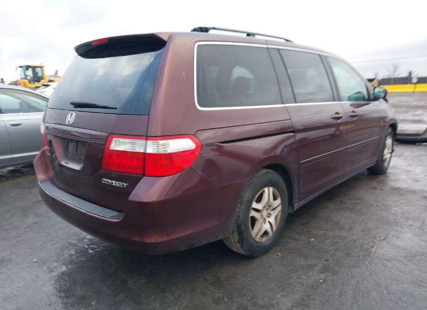 Photo 4 of 2007 Honda Odyssey EX-L (VIN 5FNRL38717B452133)