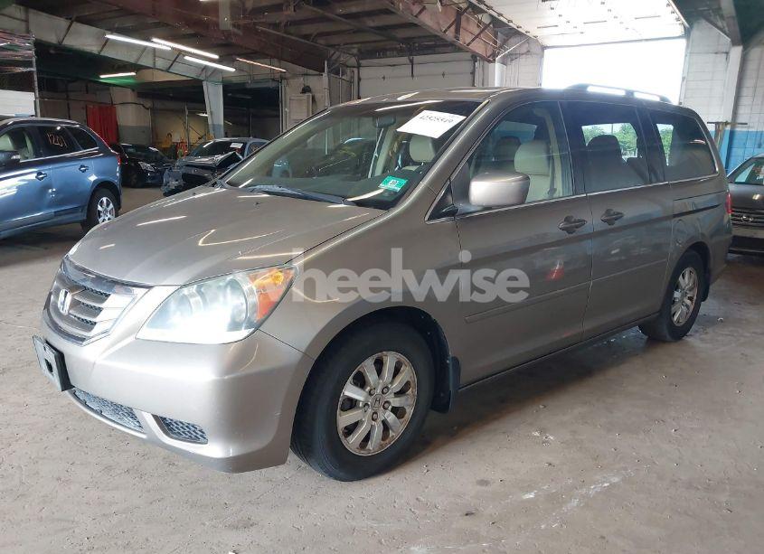 Photo 2 of 2008 Honda Odyssey EX-L (VIN 5FNRL38718B115107)