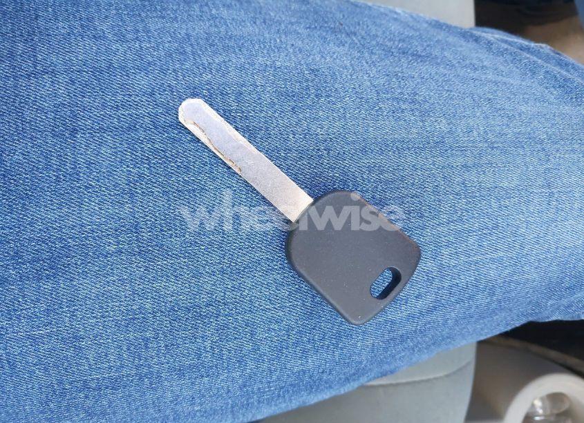 Photo 11 of 2005 Honda Odyssey EX-L (VIN 5FNRL38725B092478)