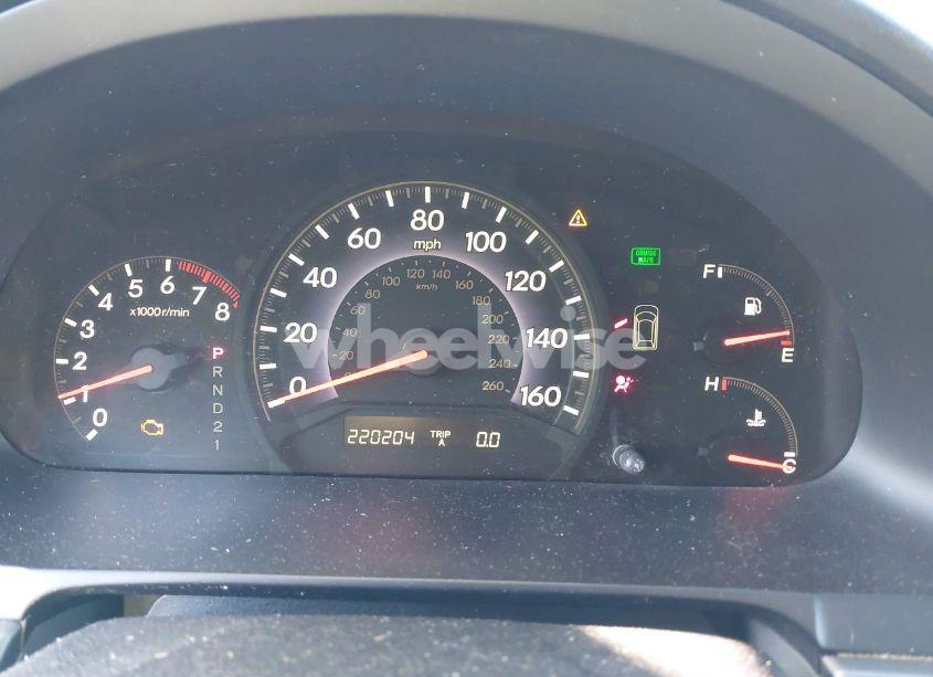 Photo 7 of 2005 Honda Odyssey EX-L (VIN 5FNRL38725B103933)