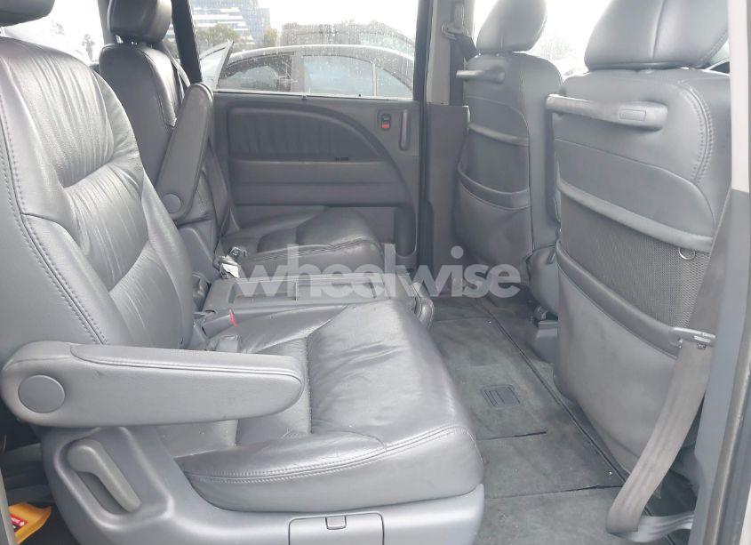Photo 8 of 2006 Honda Odyssey EX-L (VIN 5FNRL38726B028524)