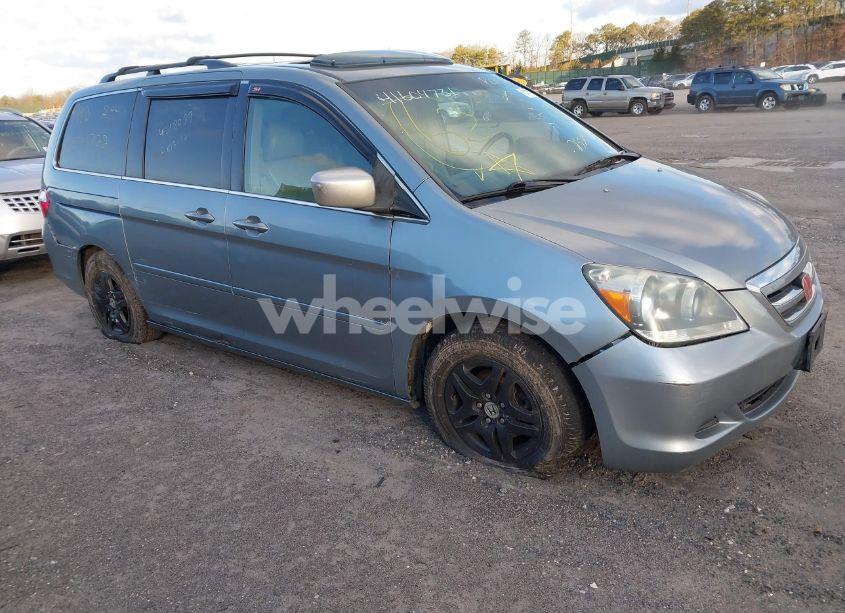 2006 Honda Odyssey EX-L (VIN 5FNRL38726B050393) main photo