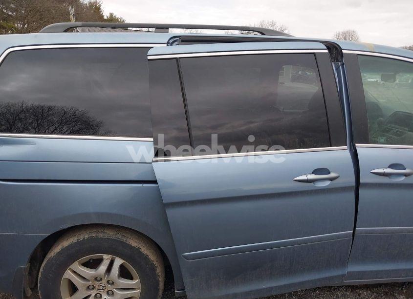 Photo 12 of 2006 Honda Odyssey EX-L (VIN 5FNRL38726B088951)