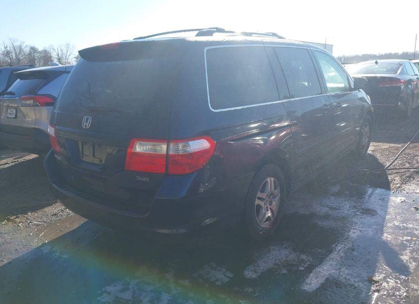 Photo 4 of 2007 Honda Odyssey EX-L (VIN 5FNRL38727B027780)