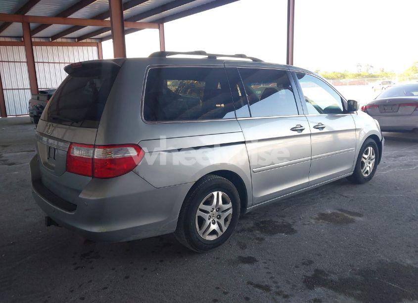 Photo 4 of 2007 Honda Odyssey EX-L (VIN 5FNRL38727B065705)