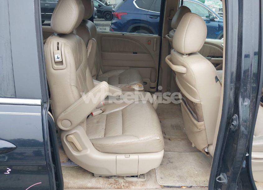 Photo 8 of 2007 Honda Odyssey EX-L (VIN 5FNRL38727B127250)