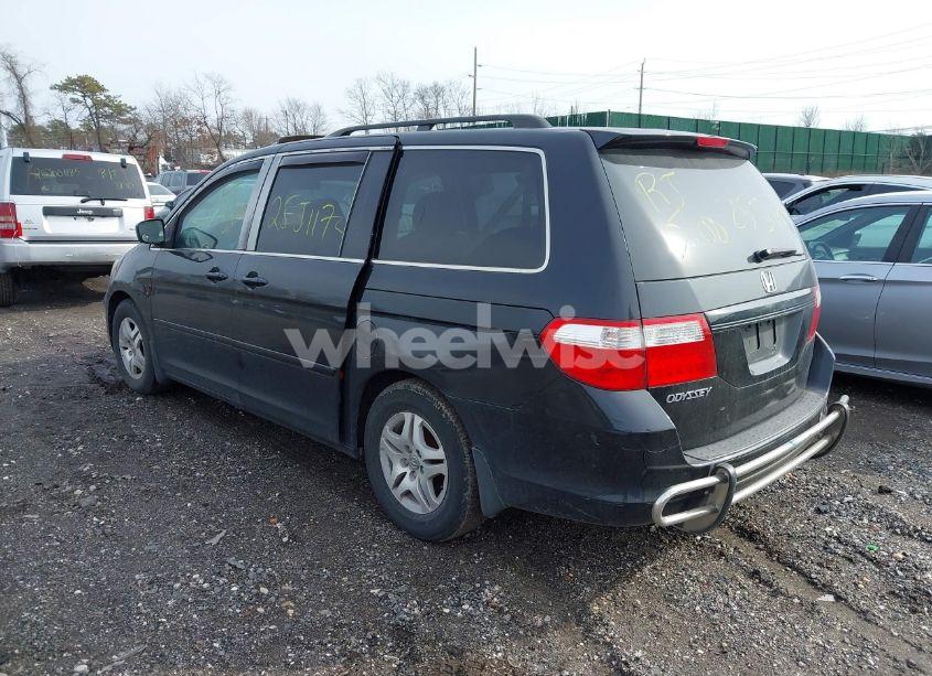 Photo 3 of 2007 Honda Odyssey EX-L (VIN 5FNRL38727B130469)