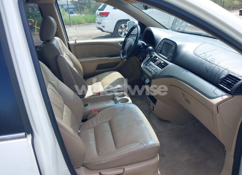 Photo 5 of 2007 Honda Odyssey EX-L (VIN 5FNRL38727B136000)