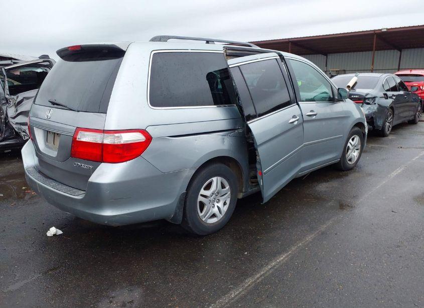 Photo 4 of 2007 Honda Odyssey EX-L (VIN 5FNRL38727B139883)