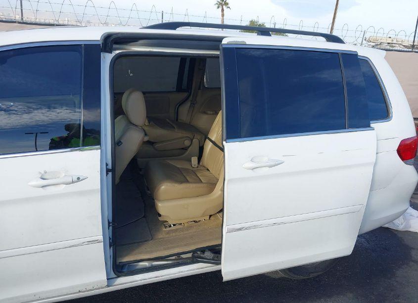 Photo 6 of 2008 Honda Odyssey EX-L (VIN 5FNRL38728B001925)