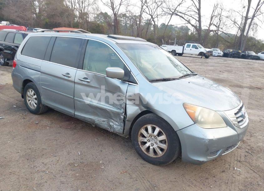 2008 Honda Odyssey EX-L (VIN 5FNRL38728B067035) main photo