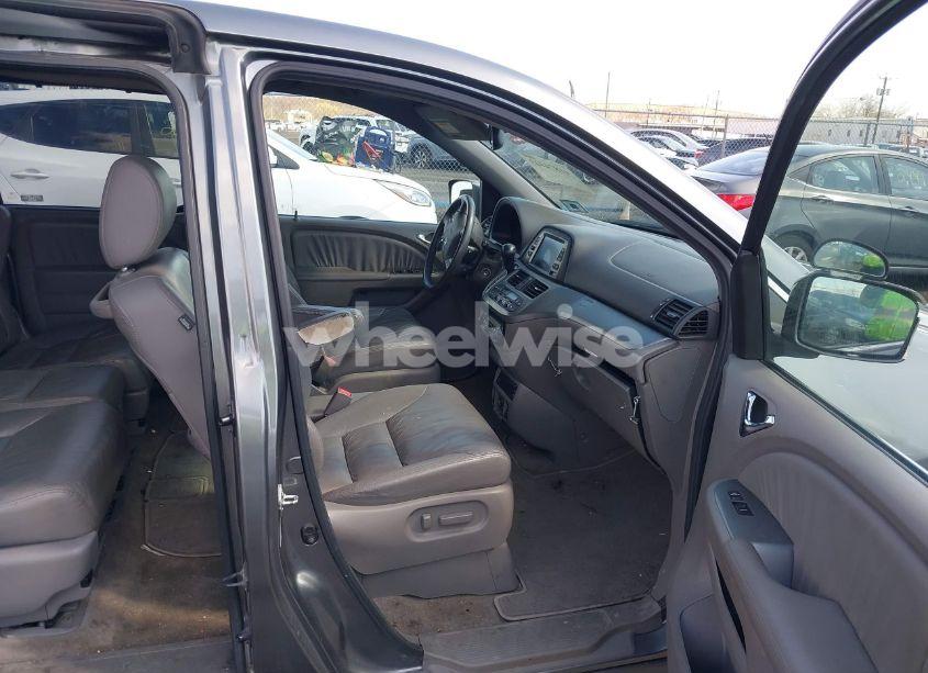 Photo 5 of 2009 Honda Odyssey EX-L (VIN 5FNRL38729B020539)